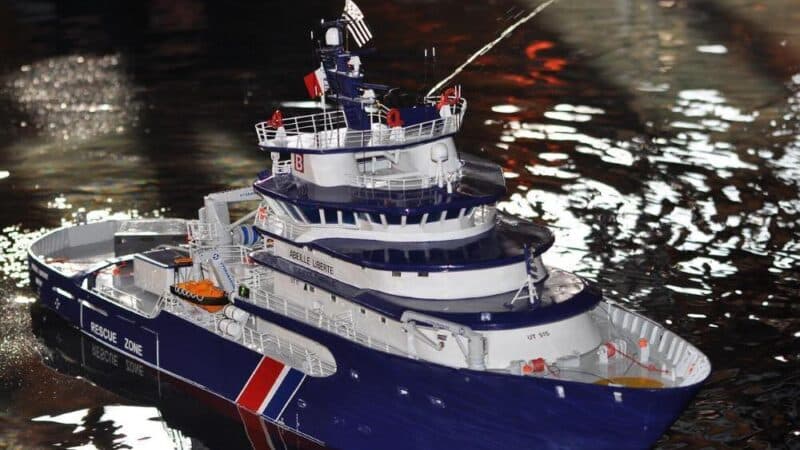 Jak przechowywać i eksponować modele? Poradnik dla pasjonatów modelarstwa