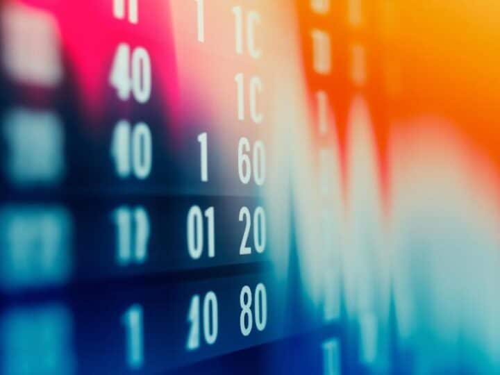 Jak różne intencje wyszukiwania wpływają na zestawy słów kluczowych – edukacja, zastosowanie, technologie i etyka w jednym